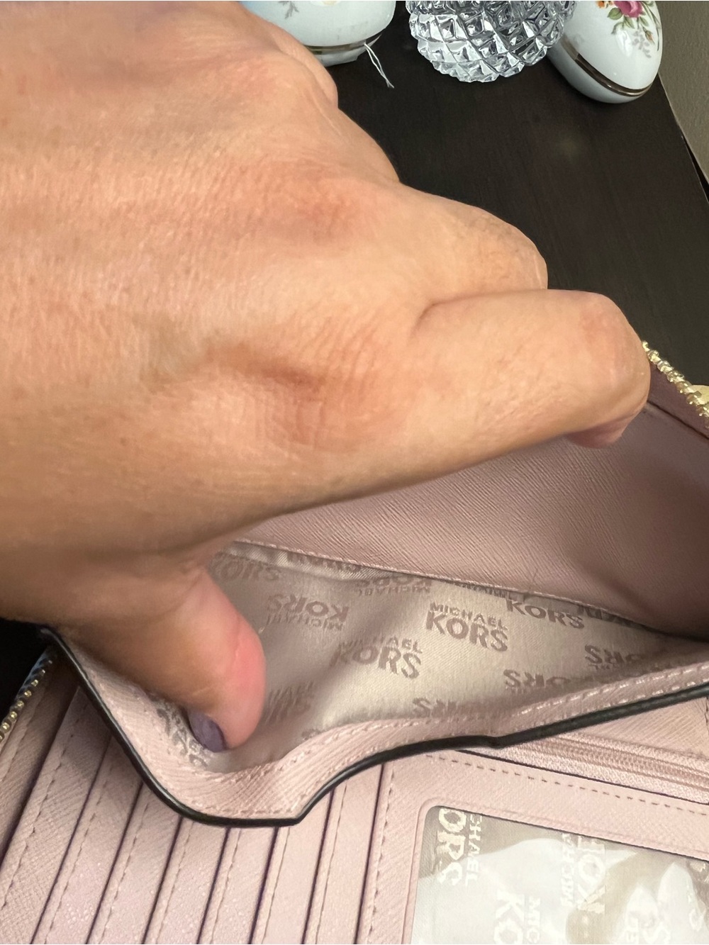 Michael Kors Fulton  Pebbled pink Leather Zip-Around Wallet EUC - Picture 11 of 14